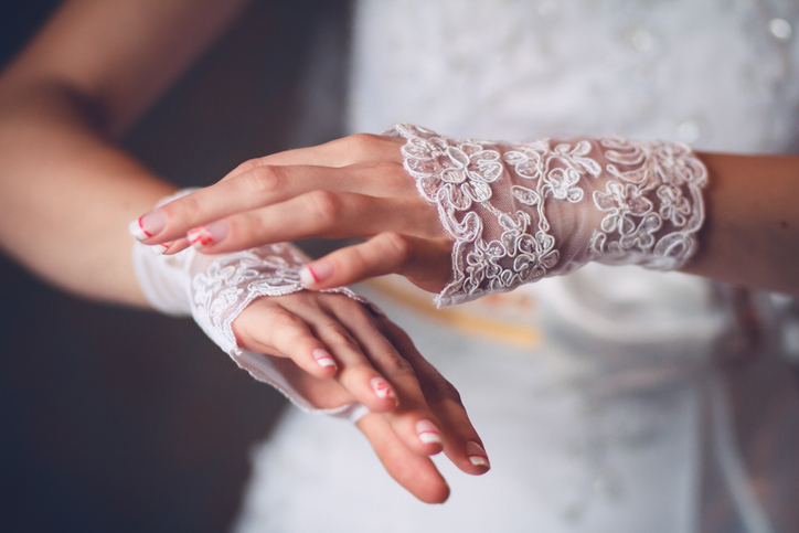 Cómo elegir los complementos de novia más adecuados