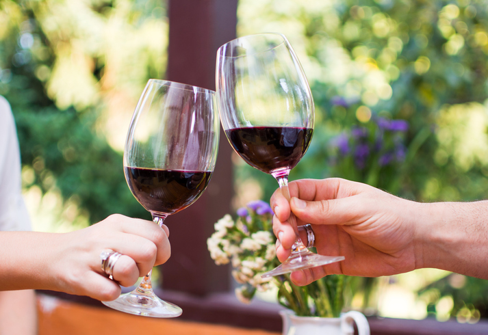 Cómo elegir el vino para tu boda