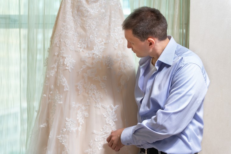 ¿Por qué el novio no puede ver a la novia antes de la boda?