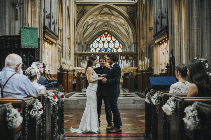 Casarse por la Iglesia: Cómo vivir una boda católica inolvidable